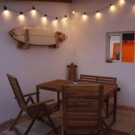 Apartment Cozy Townhouse With Patio