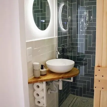 Cozy Townhouse With Patio Appartement Raposeira (Faro)